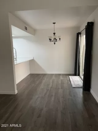 Photo #5: 6268963 Listing 