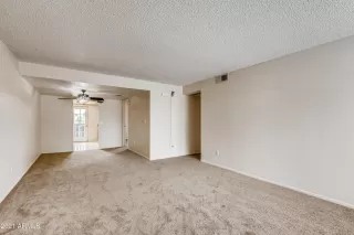 Photo #5: 6269161 Listing 