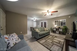 Photo #6: 6269330 Listing