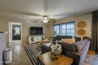 Photo #2: 6269335 Listing 