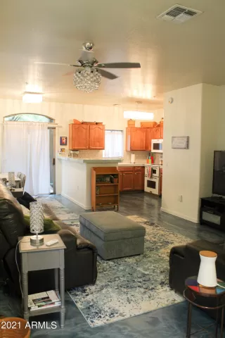 Photo #1: 6269413 Listing