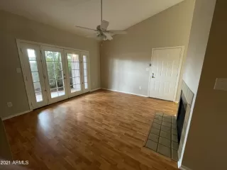 Photo #4: 6269432 Listing