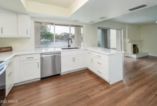 Photo #6: 6269570 Listing