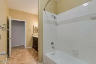 Photo #6: 6269712 Listing 