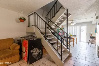 Photo #4: 6269990 Listing