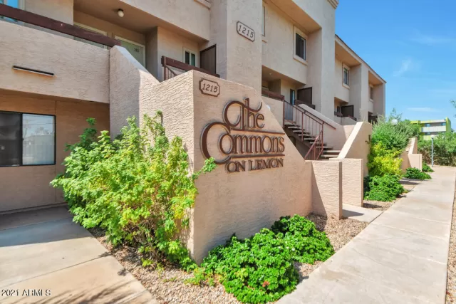 MLS: 6270221 Condo For Sale