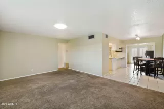 Photo #4: 6270492 Listing