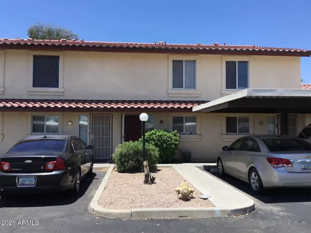 MLS: 6270595 Condo For Sale