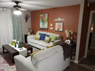 Photo #6: 6270764 Listing