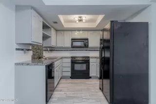 Photo #4: 6270849 Listing