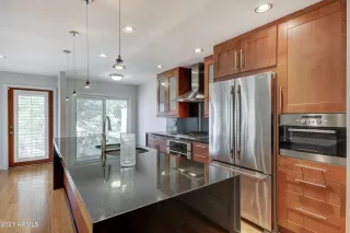 Photo #3: 6270877 Listing