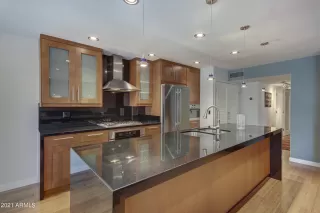 Photo #5: 6270877 Listing