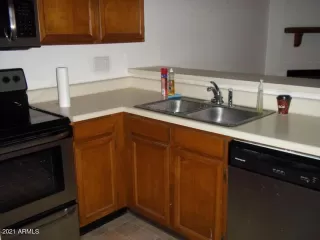 Photo #3: 6270985 Listing