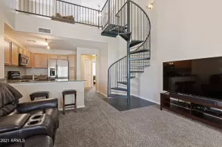 Photo #4: 6271147 Listing 