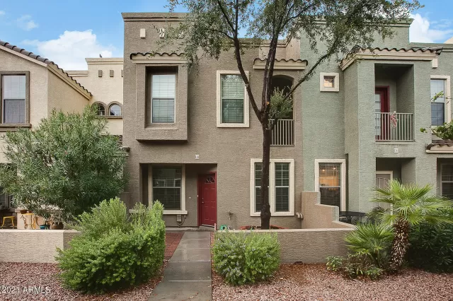 MLS: 6271227 Condo For Sale