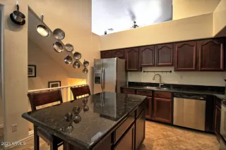 Photo #6: 6271291 Listing