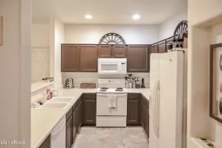 Photo #6: 6271385 Listing 