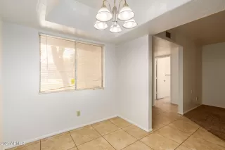 Photo #6: 6271611 Listing