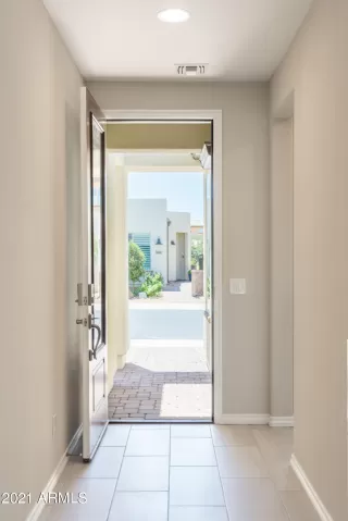 Photo #4: 6271645 Listing