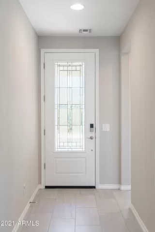 Photo #5: 6271645 Listing