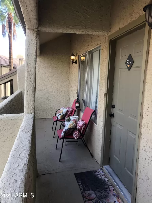 MLS: 6271753 Condo For Sale