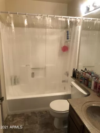 Photo #6: 6271753 Listing