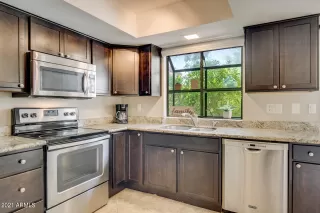 Photo #6: 6271856 Listing 