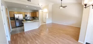 Photo #5: 6271894 Listing