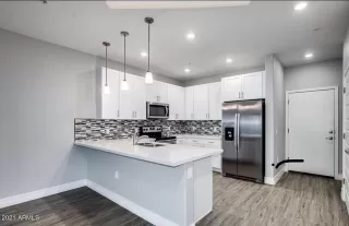 Photo #4: 6271906 Listing