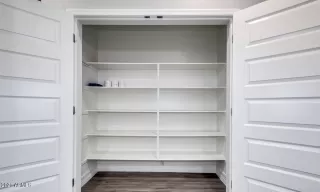 Photo #6: 6271906 Listing