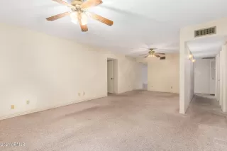 Photo #3: 6272083 Listing