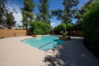 Photo #3: 6272084 Listing
