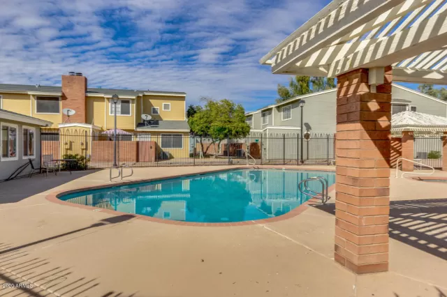 MLS: 6272137 Condo For Sale