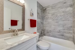 Photo #2: 6272137 Listing 