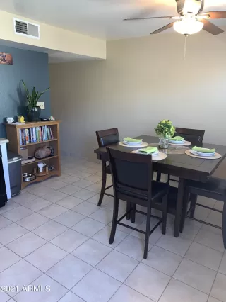 Photo #5: 6272150 Listing 