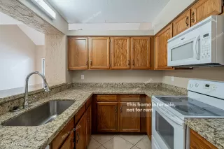 Photo #3: 6272302 Listing