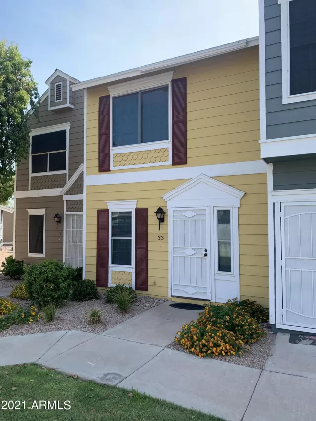 MLS: 6272525 Condo For Sale