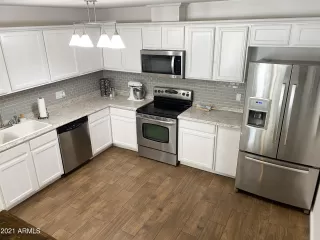 Photo #2: 6272569 Listing