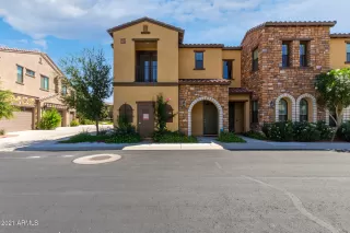 Photo #4: 6272577 Listing