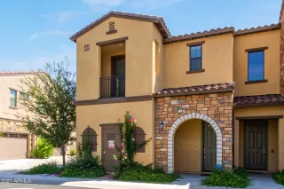 Photo #6: 6272577 Listing