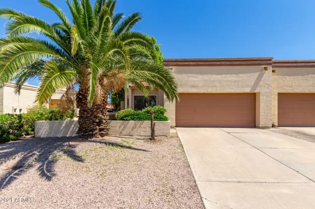 MLS: 6272627 Condo For Sale