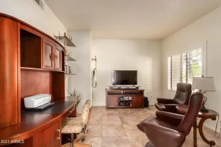 Photo #6: 6272627 Listing