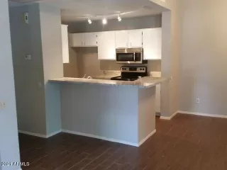 Photo #3: 6272761 Listing