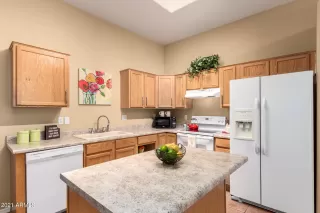 Photo #1: 6272845 Listing 