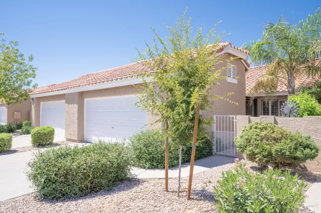 MLS: 6272914 Condo For Sale