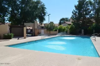 Photo #3: 6272960 Listing