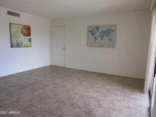 Photo #2: 6272987 Listing