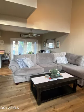 Photo #1: 6273189 Listing