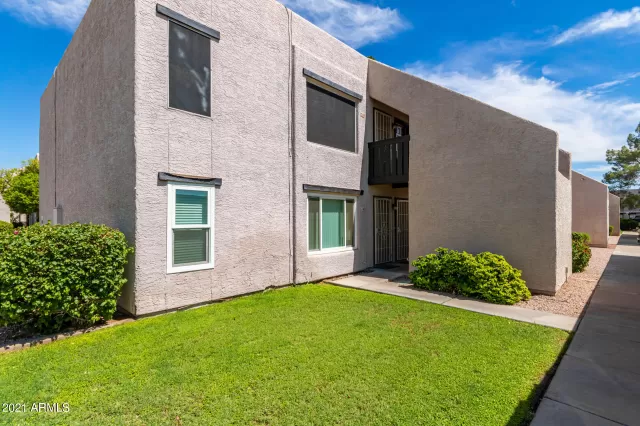 MLS: 6273216 Condo For Sale