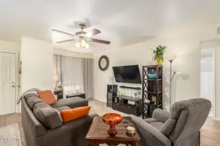 Photo #3: 6273216 Listing